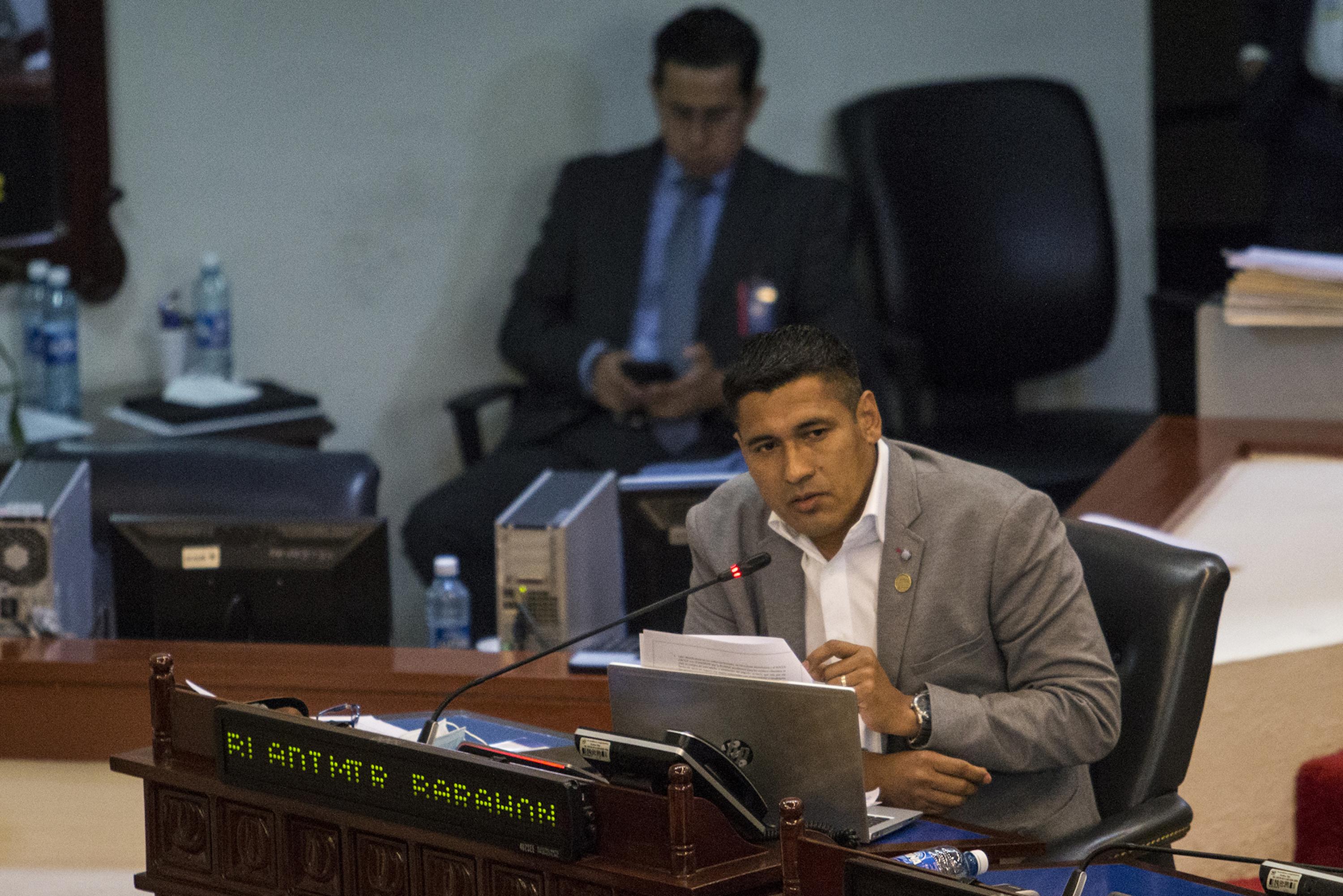 José Bladimir Barahona, Nuevas Ideas legislator representing Morazán, during a legislative session on Feb. 22, 2022. Photo Víctor Peña