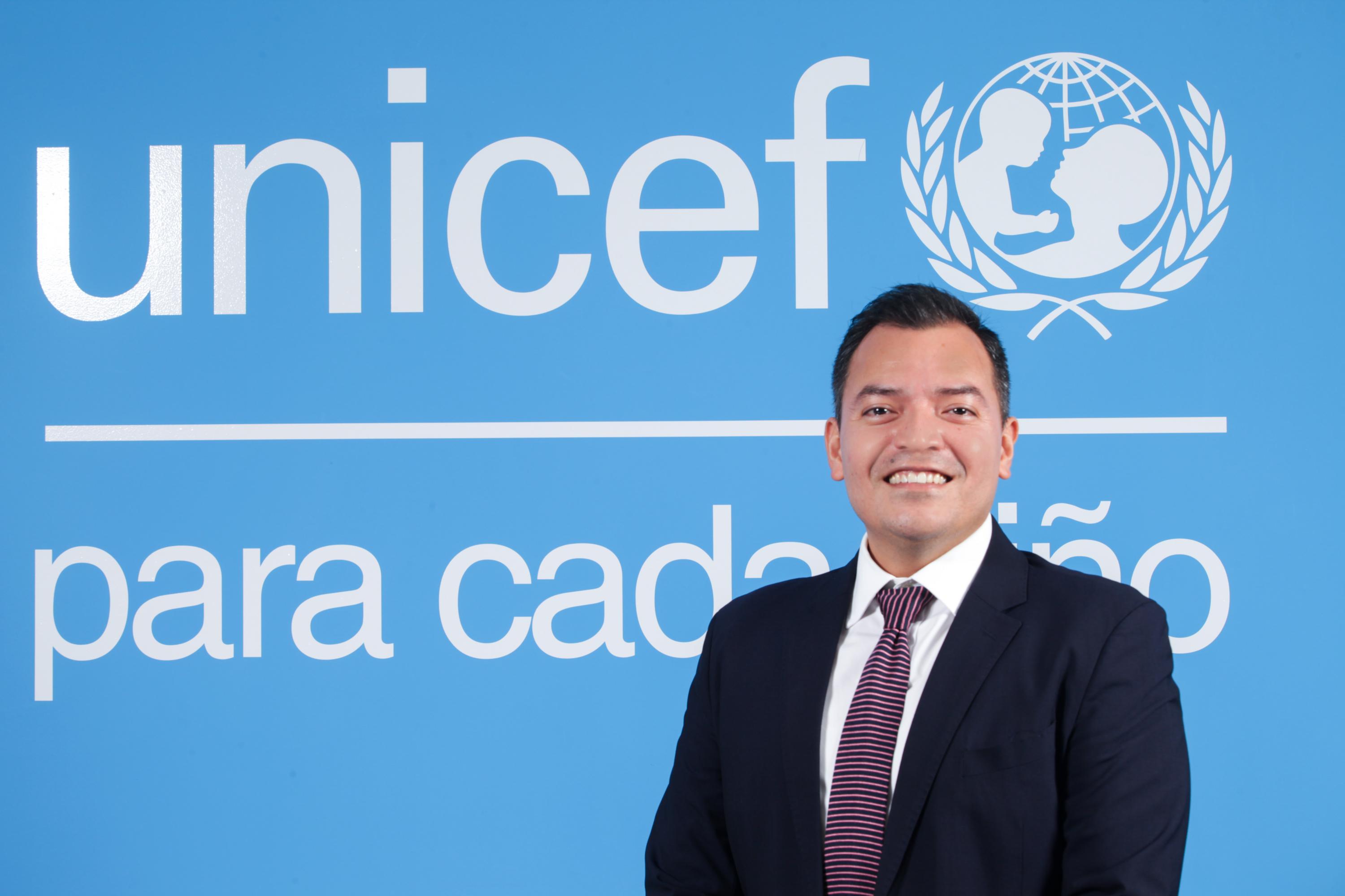 An expert on social policies at UNICEF El Salvador, Jimmy Vásquez, says the government should stock up on food, because quarantines could cause worldwide food production to drop, which would increase the cost of the basic food basket. Photo courtesy of UNICEF.
