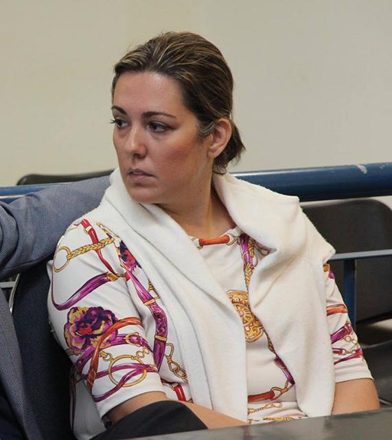 El Juzgado Noveno de Paz de San Salvador ordenó instrucción formal con detención provisional contra el abogado Mario Calderón y su esposa Claudia María Herrera, acusados de lavado de dinero hasta por diez millones de dólares.