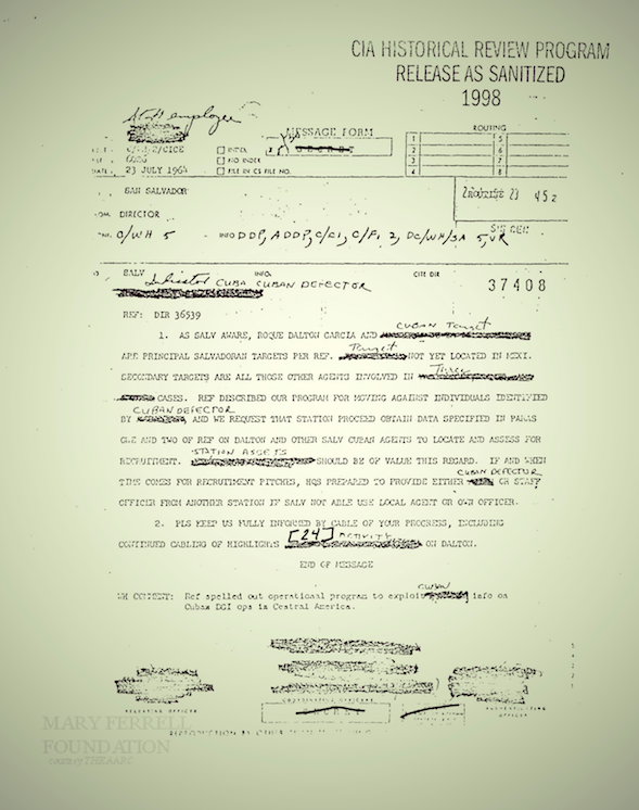 Imagen del documento desclasificado de la CIA que aborda las intención de esta agencia de reclutar a Roque Dalton.