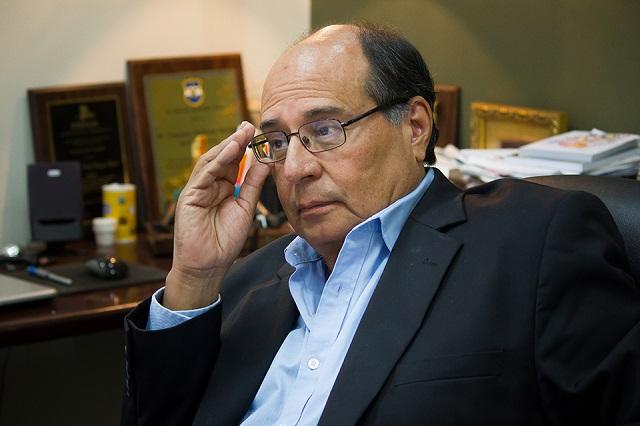 Francisco Bertrand Galindo fue ministro de Seguridad entre los años 1999 y 2002, y en la actualidad es uno de los analistas habituales en los debates mediáticos cuando se habla de la tregua. Foto Emely Navarro.