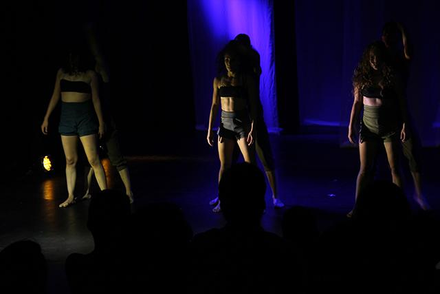 Presentación de Tinta Negra, de la Compañía Nacional de Danza de El Salvador el 16 de diciembre 2014. Foto cortesía de La Casa Tomada.