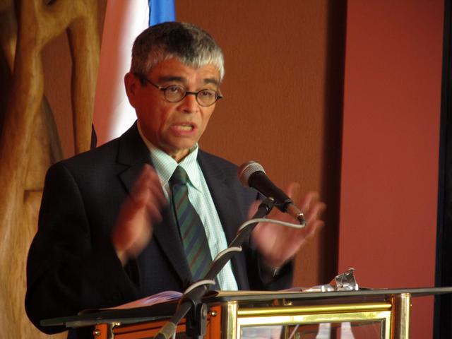 Ramón Rivas, secretario de Cultura, durante la presentación del libro 