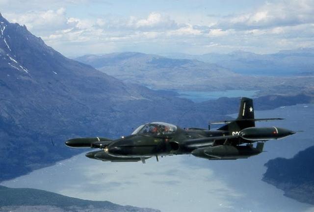 Aviones A-37 mientras estaban de servicio en la Fuerza Aérea chilena. Foto archivo El Faro.