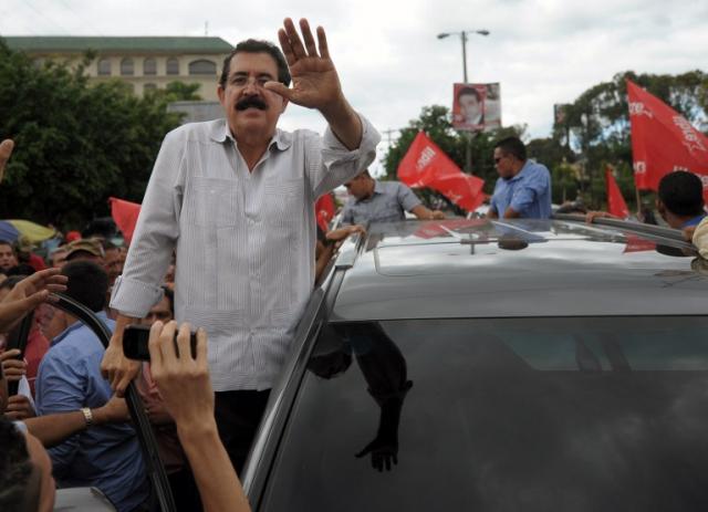 El expresidente hondureño y líder del partido Libre, Manuel Zelaya, será diputado en la próxima legislatura. Foto José Cabezas (AFP).