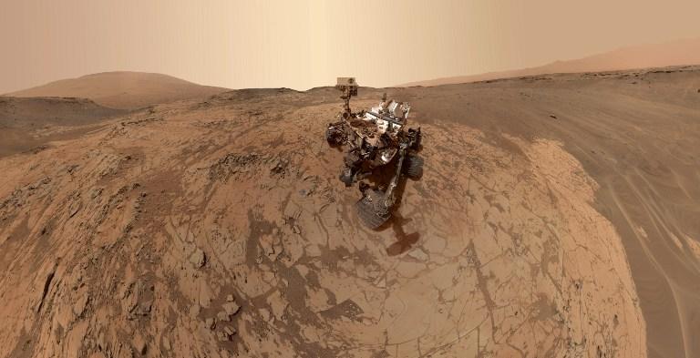 Imagen de la superficie del planeta Marte tomada por el robot Curiosity , enviado por la Nasa, que trabaja desde el año 2012 en el suelo marciano. Foto AFP/Nasa.