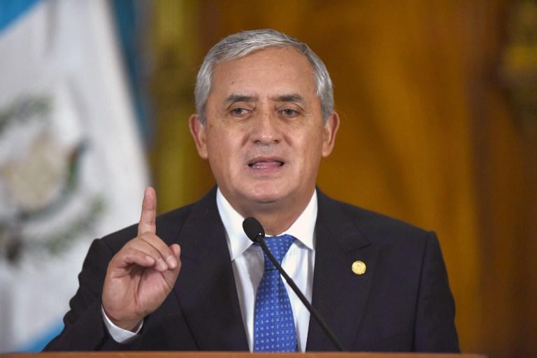 A las 11:58 de la noche del 2 de septiembre de 20115, Otto Pérez Molina envió una carta de renuncia al Congreso de Guatemala. AFP PHOTO Johan ORDONEZ