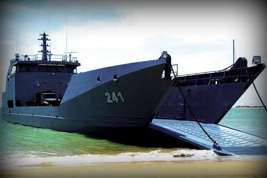Este es el Buque de Desembarco Anfibio (BDA) que se construye en Colombia y que, si se respetan los tiempos del contrato, en unos dies meses formará parte de la Fuerza Naval de Honduras. Foto Cortesía Cotecmar.
