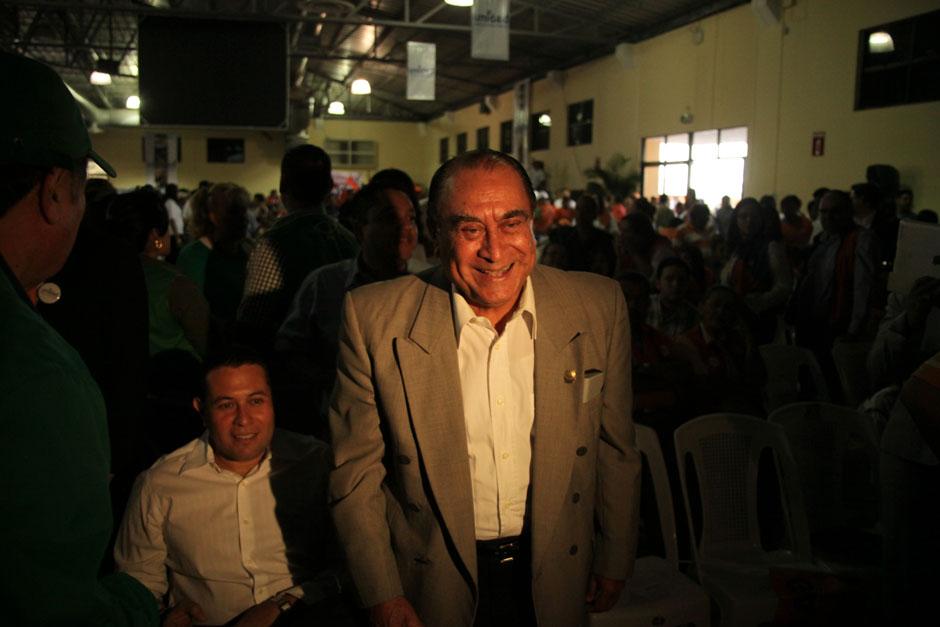 Sigifredo Ochoa Pérez, militar retirado y diputado para el periodo 2012-2015. Ochoa Pérez fue candidato del partido Arena, pero renunció a media legislatura. En 2014 anunció que no correría por la reelección y que dejaría la política. Foto de Mauro Arias.