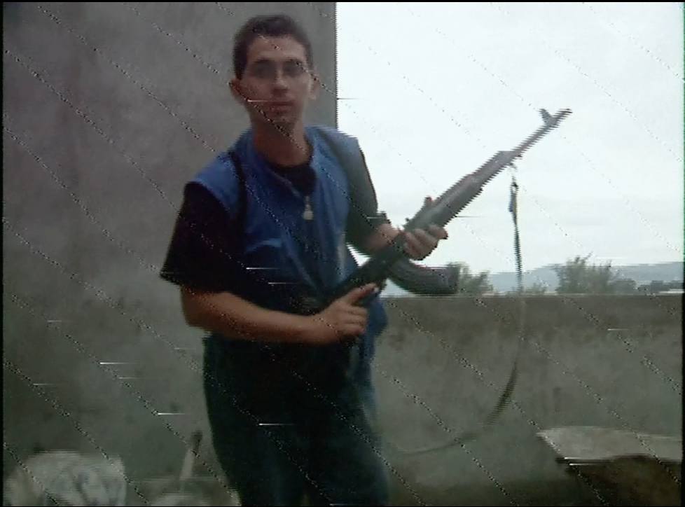 Uno de los protagonistas del documental, en una toma de archivo de 1989. Foto cortesía de la producción. 